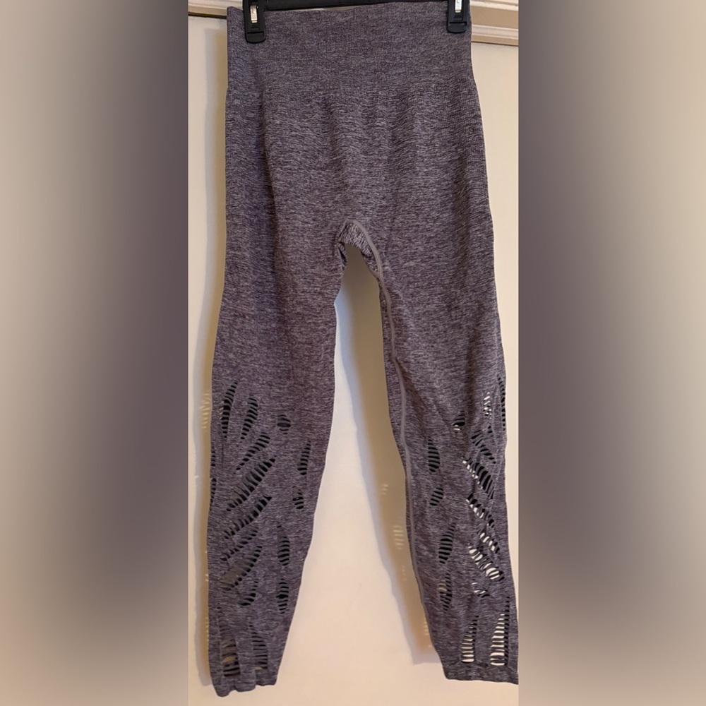 EUC PINK Victoria's Secret Charcoal Leggings. Cutout design